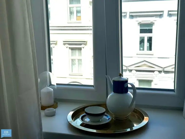 Klein, fein, mein: Elegantes City-Apartement mit Altbauflair