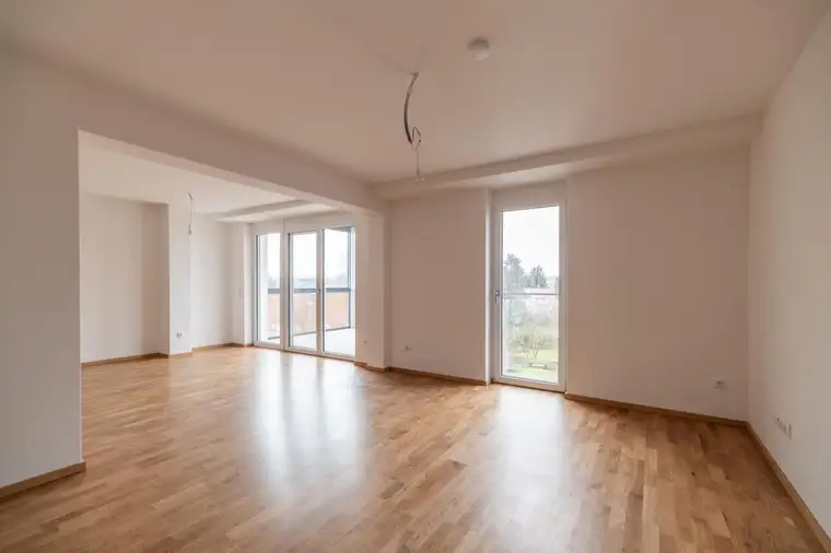 Eigentumswohnung mit Garten und Loggia, Schwanenstadt, Erstbezug, PROVISIONSFREI