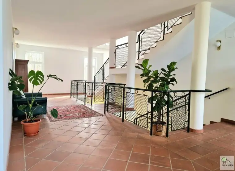 126m² BÜROFLÄCHE/KANZLEI/PRAXIS) --NETTOMIETE EUR 1541,- INKL. HEIZKOSTEN und BK