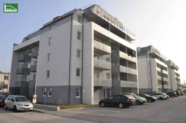 Lichtdurchflutete 3-Zimmer-Wohnung mit privater Außenfläche