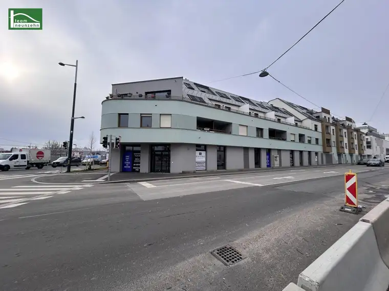 Attraktive Gewerbefläche mit Parkplatz und Lagermöglichkeiten im 22. Bezirk, in bester Lage bei Kagraner Platz