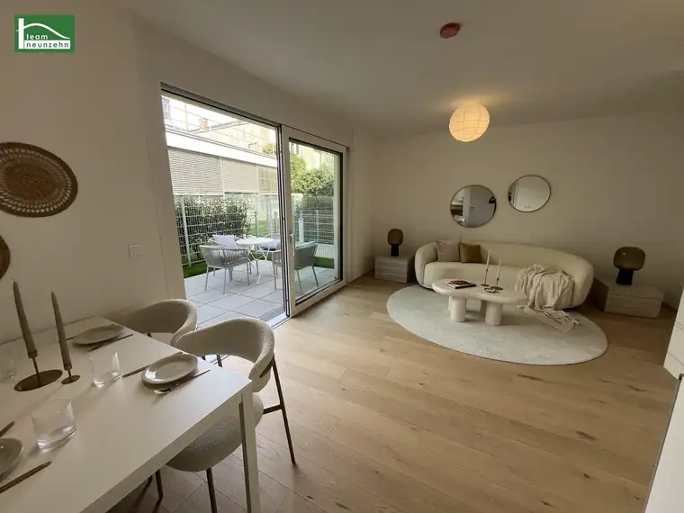 Hochwertiges Neubau-Townhouse. Soeben fertig gestellt. Top Ausstattung – U Bahn nur wenige Gehminuten entfernt.