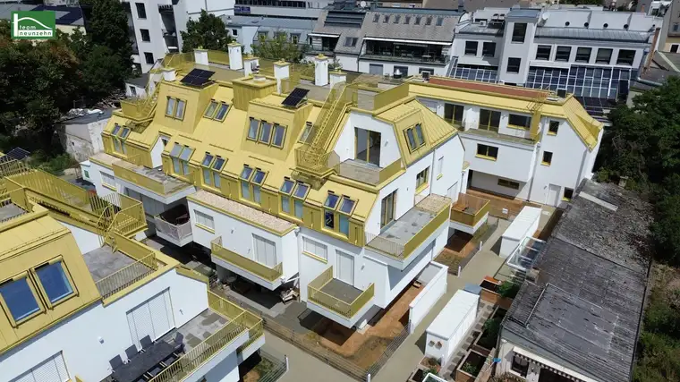 Hochwertiges Neubau-Townhouse. Bereits fertig gestellt. Top Ausstattung – U Bahn nur wenige Gehminuten entfernt.