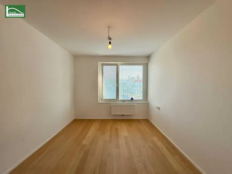 Charmante Wohnung in Toplage: 2 Zimmer inkl. Einbauküche mit Blick auf den Donaukanal - ab 01.01.2027 beziehbar!
