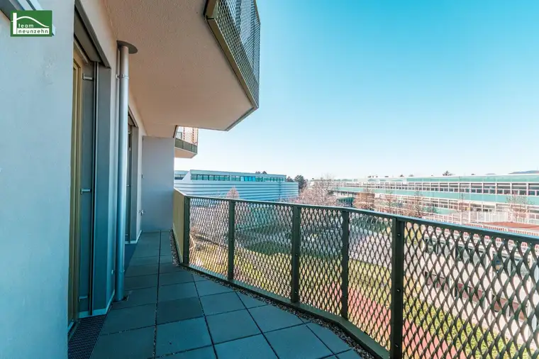 Hervorragende Raumaufteilung mit Balkon – energieeffiziente Heizung/“Temperierung“ über Erdwärme, PV-Anlage, uvm. - Provisionsfrei