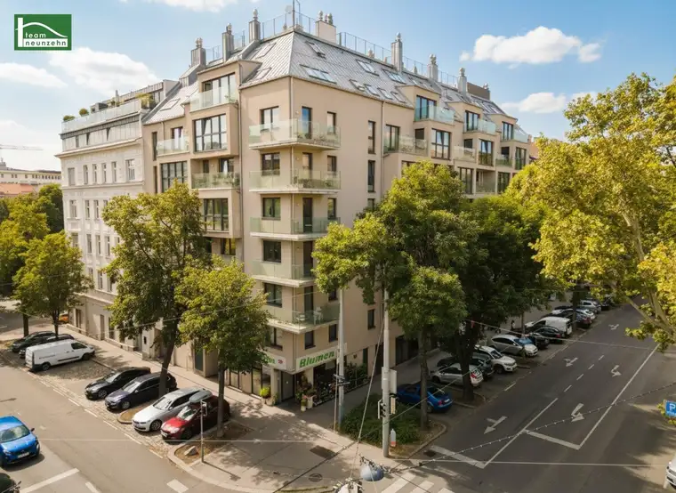 Neuwertige 2-Zimmer-Wohnung mit großer Innenhof-Fensterfront, Balkon und moderner Komplettküche! Nähe Millennium City, Handelskai und Donau!