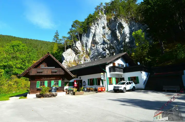 Mietkauf möglich - einzigartiger Gastrobetrieb mit 2 Wohneinheiten - Wasserfall - Schneeberg
