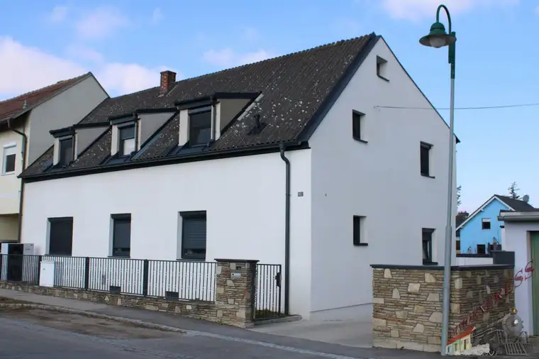 Sehr gut gelegenes Einfamilien bzw. Zweifamilienhaus in Oberolberndorf Nähe Stockerau