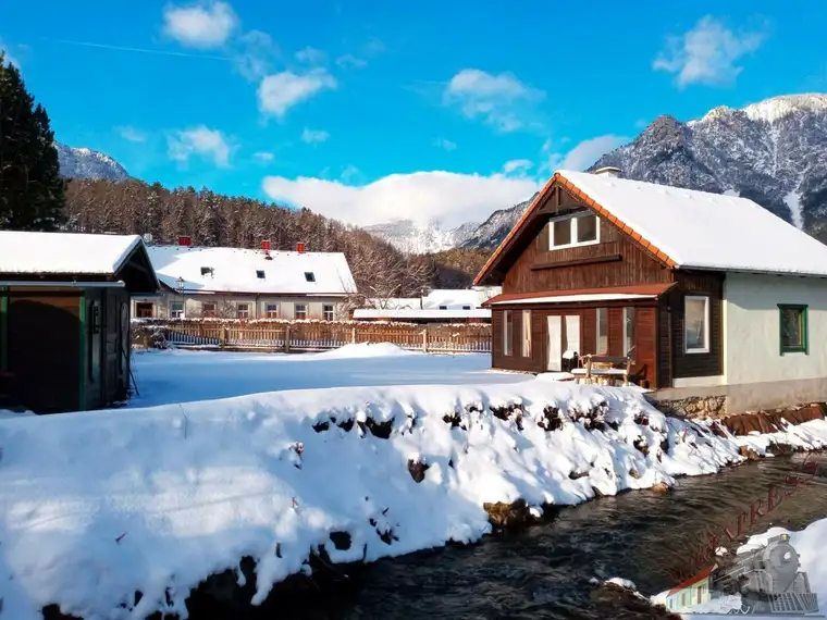 Einfamilienhaus mit Raxblick