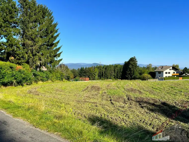 Baugrund mit Fernblick - kein Bauzwang - AUFGESCHLOSSEN