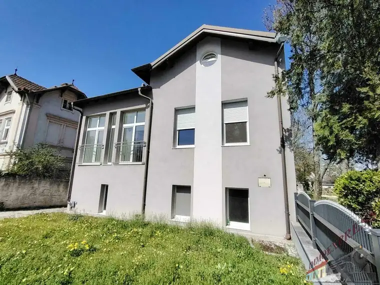 Tolles Mehrfamilienhaus bietet vielfache Nutzungsmöglichkeit auf 3 Etagen – zentrale Lage in Maria Enzersdorf!