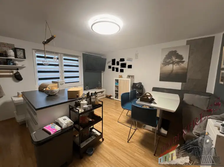 Arbeiterquatier - sehr große 3 Zimmerwohnung mit 100 m² und unbefristeten Hauptmietvertrag - Arbeiterwohnung