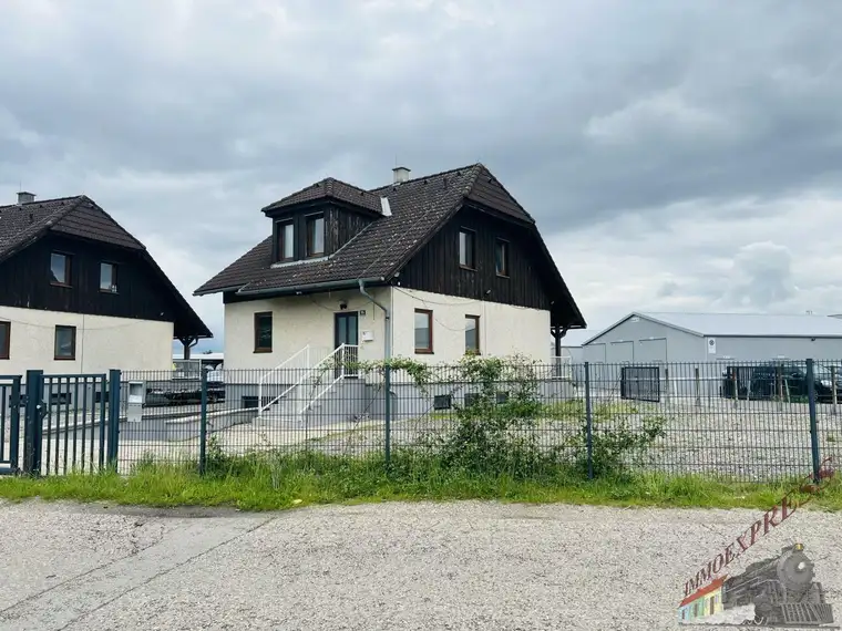 KAUFPREIS NEU! AKTION! Perfekte Anlage! Gewerbegrundstück nur 15 km von Wien!