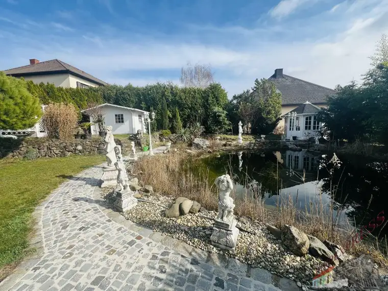 AKTION! NEU! Einfamilienhaus mit Gartenparadies in toller Lage!