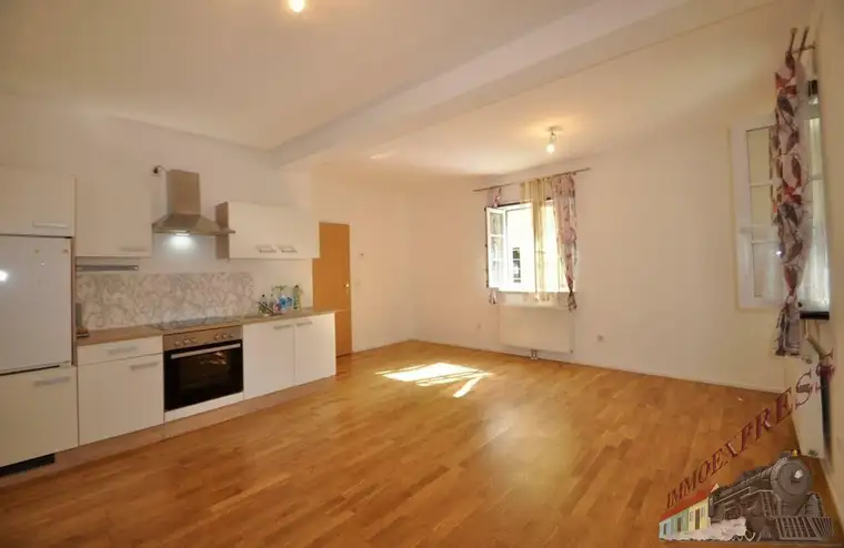 Sehr schöne Single-Wohnung in Pressbaum mit Pergola