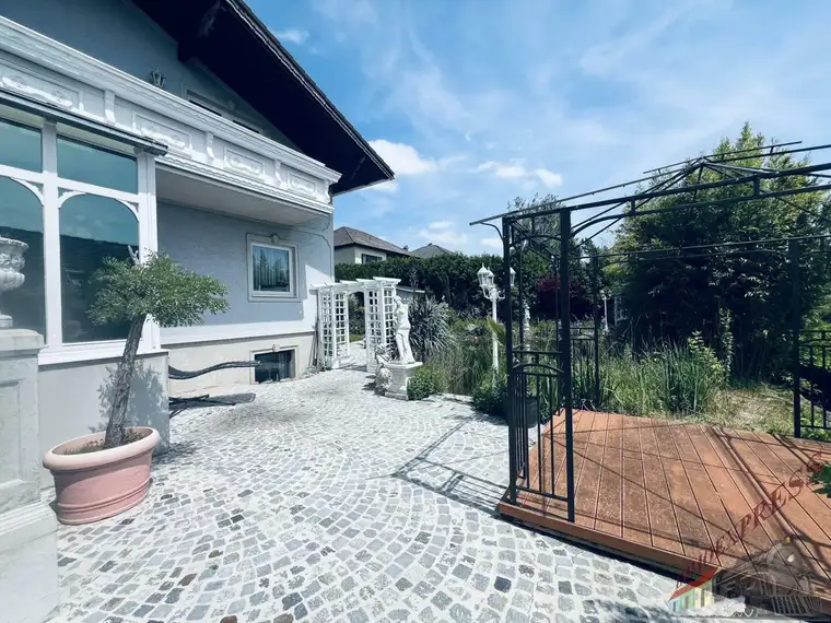 Einfamilienhaus mit Gartenparadies in toller Lage!