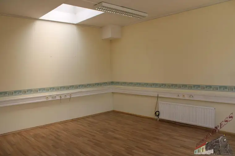Büro mit 32 m² – €10,00/m² – effizient &amp; zentral