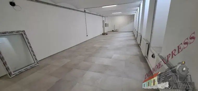 Lager/Atelier mit Straßenzugang und Innenhofzugang
