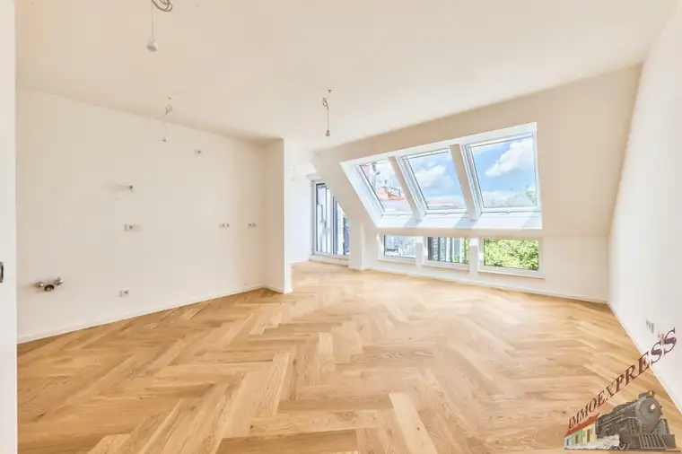 Charmante 3-Zimmer-DG-Wohnung mit Terrasse &amp; Balkon – ruhig und lichtdurchflutet