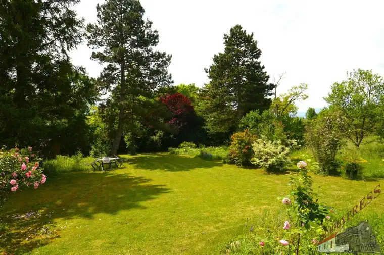 984 m² Bauland in Bad Fischau - 2 Wohneinheiten möglich