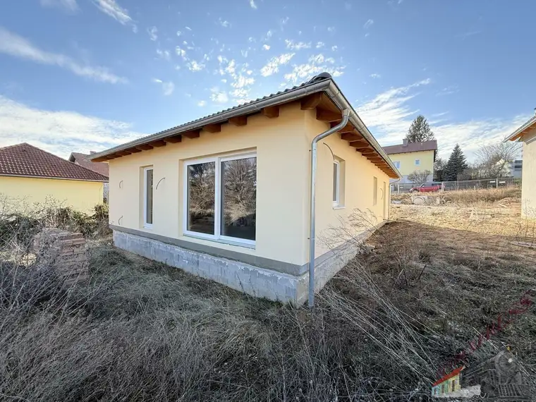 Bungalow in ruhiger Aussichtslage