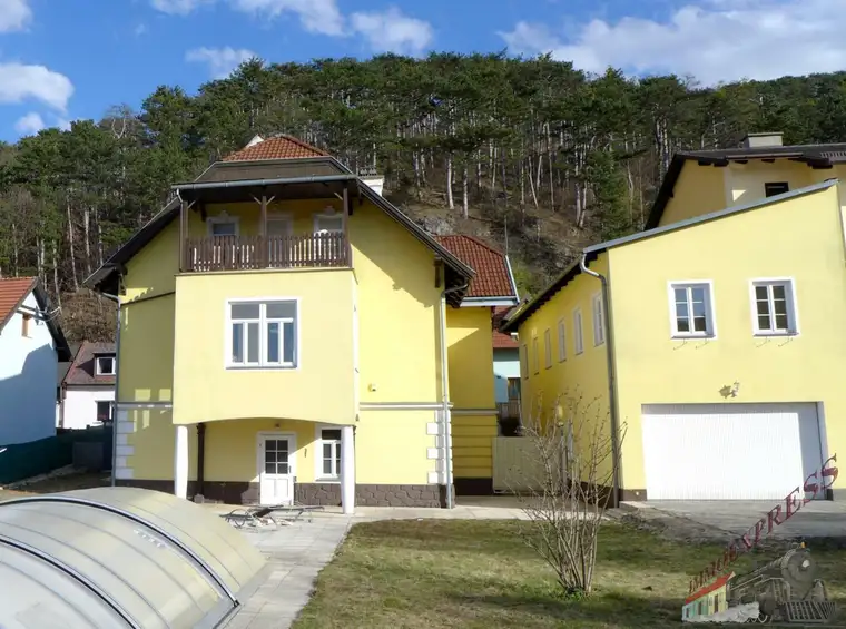 Stilvolle Jugendstilvilla mit Pool &amp; großem Gartenanteil – Hausanteil in Berndorf (Bezirk Baden) zu kaufen