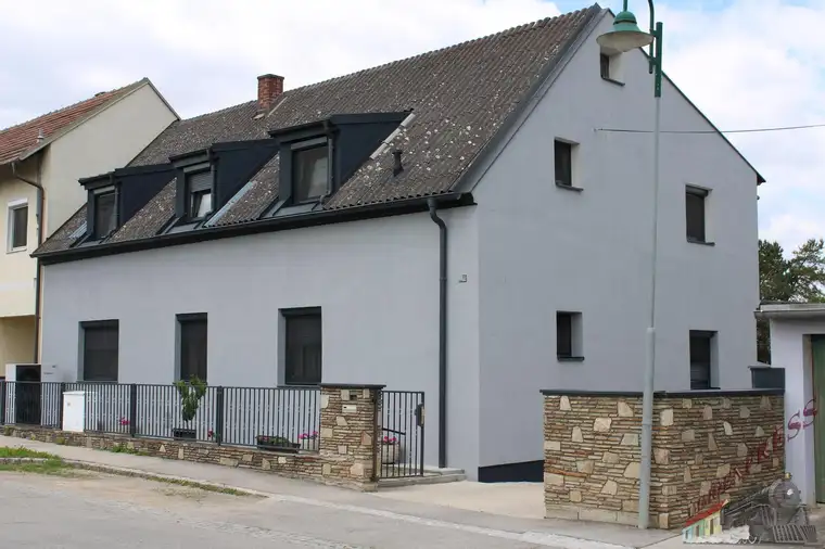 Sehr gut gelegenes Einfamilien bzw. Zweifamilienhaus in Oberolberndorf Nähe Stockerau