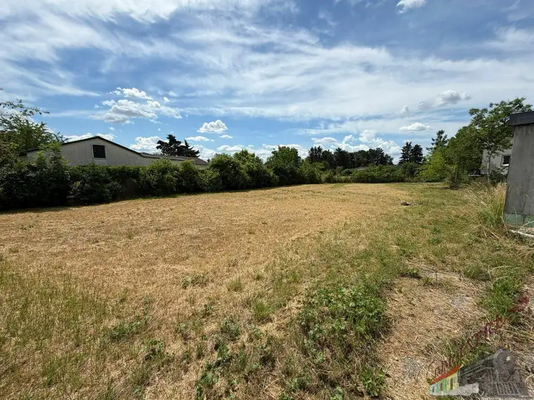 Attraktives 1.617 m² Baugrundstück mit Entwicklungspotenzial in Strasshof an der Nordbahn