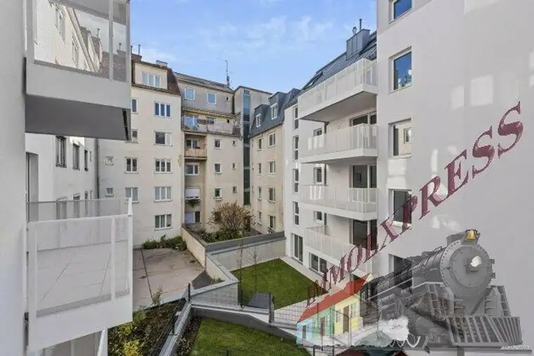 Urbanes Wohnen im Niedrigstenergiegebäude – Erstbezug mit Loggia