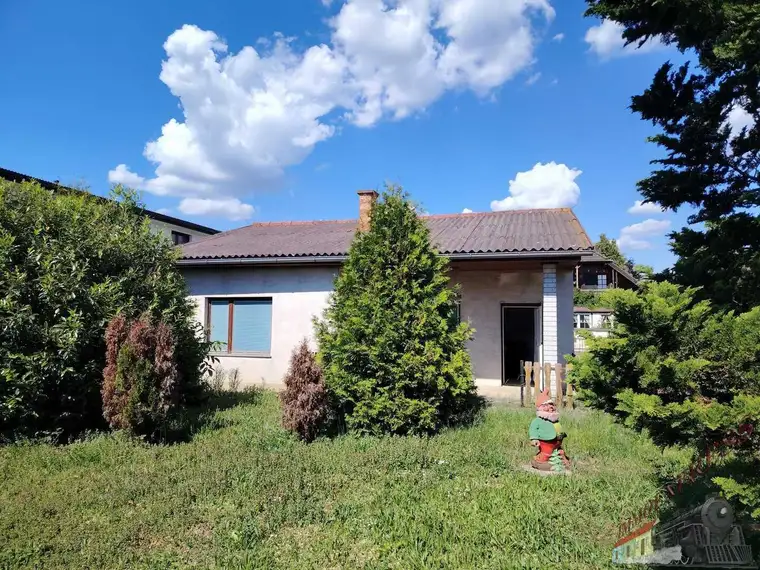 Einfamilienhaus mit Potential in Wampersdorf! Ruhige Siedlungslage!