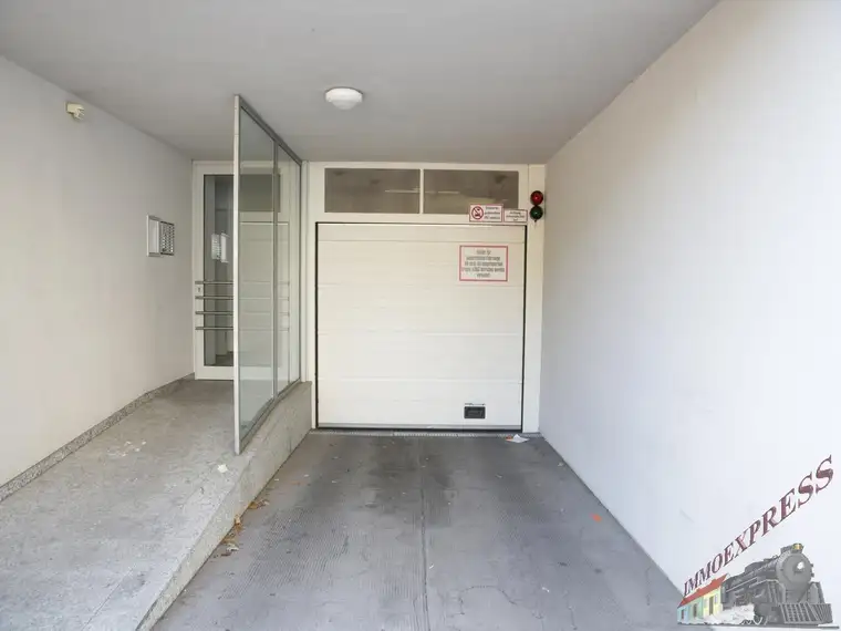 Garage / Doppelparker