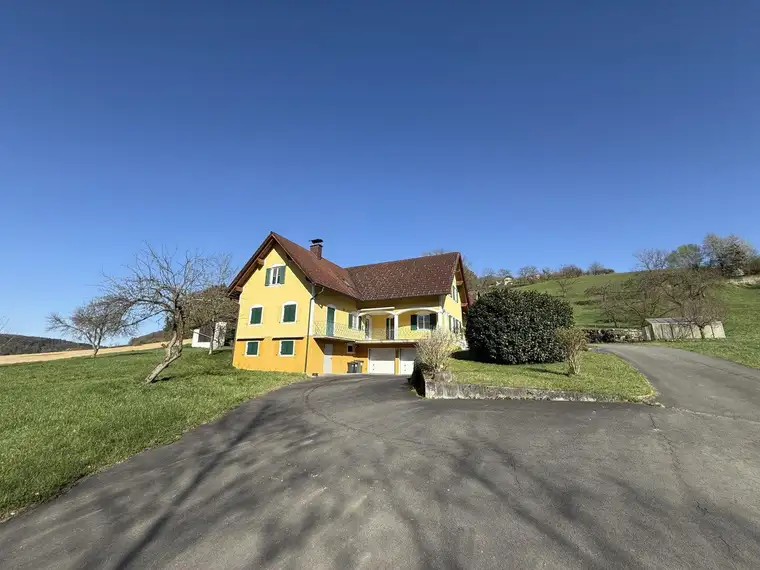Herrschaftliches Anwesen Nahe Riegersburg/Steiermark - viel Platz zum Wohlfühlen!