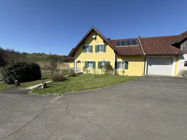 Herrschaftliches Anwesen Nahe Riegersburg/Steiermark - viel Platz zum Wohlfühlen!