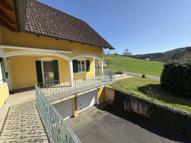 Ehemaliges Bauernhaus Nahe Riegersburg/Steiermark - viel Platz zum Wohlfühlen!