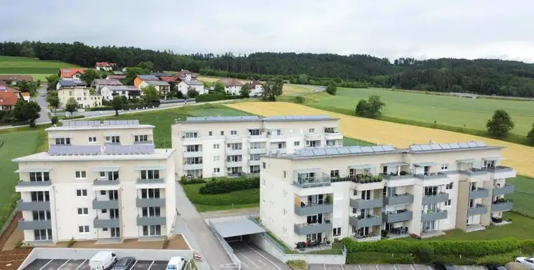 Neuwertige Wohnung in Unterweitersdorf