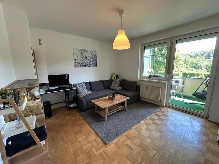 Schöne 2-Raum Wohnung in Engerwitzdorf