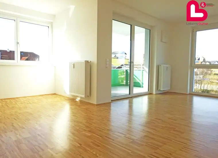 Helle 3-Zimmer Wohnung mit Loggia