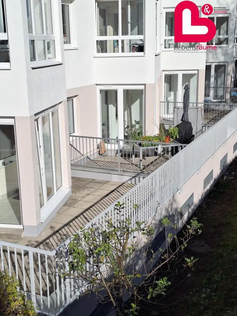 Sonnige Terrassenwohnung in saniertem Wohnhaus