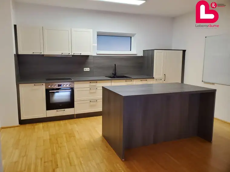 Helle Wohnung mit Ausblick