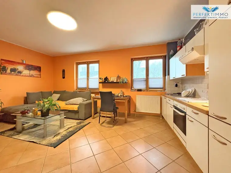 Gepflegte 2-Zimmer-Wohnung mit AP