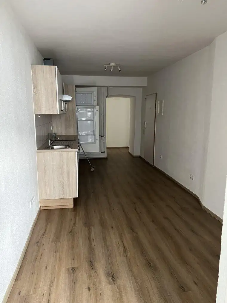 Hötting - Kleine, feine 2 Zimmerwohnung WG-geeignet zum Superpreis von VB 220 000,-€