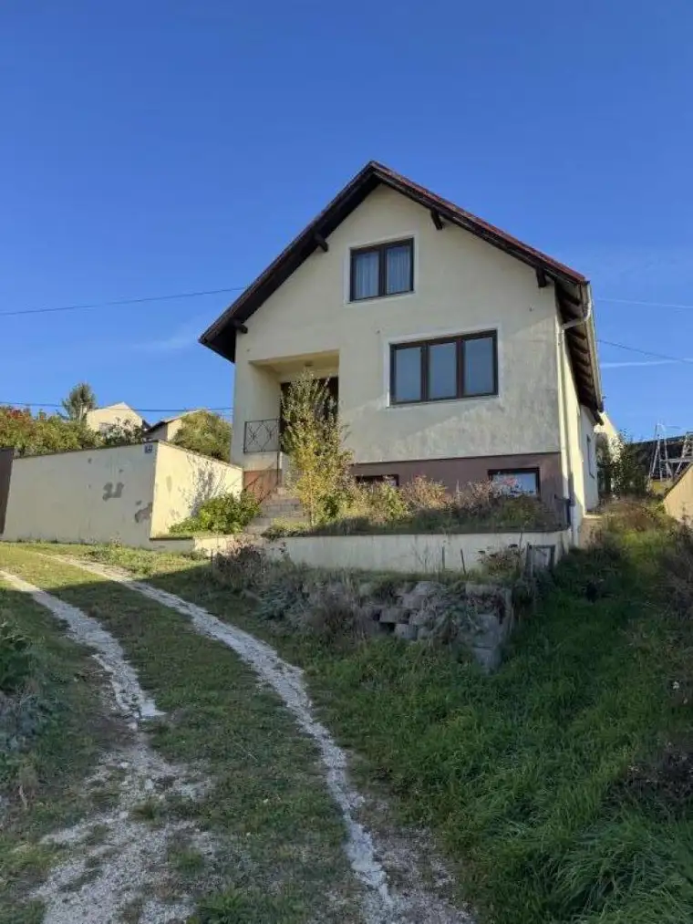 2144 Altlichtenwarth (A5 Nähe) - gepflegtes Landhaus mit 573 m² Eigengrund