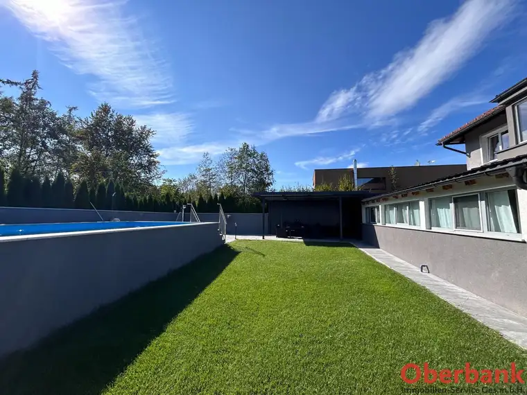 Neu saniertes Mehrfamilienhaus inkl. beheiztem Pool