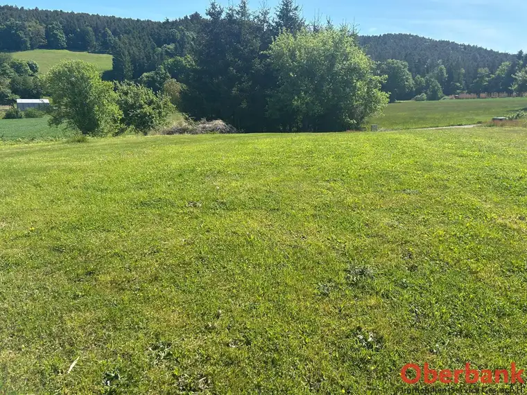 1021m² Bauland mit Blick über Mattighofen