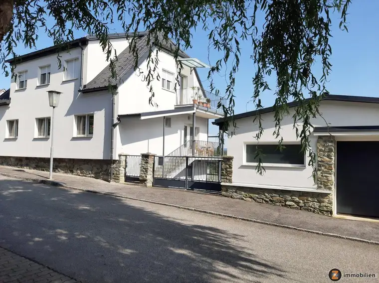 Großpetersdorf: Gepflegtes EFH in ruhiger Wohnstraße