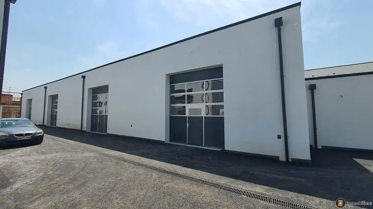 Halle als Anlage oder Eigennutzung