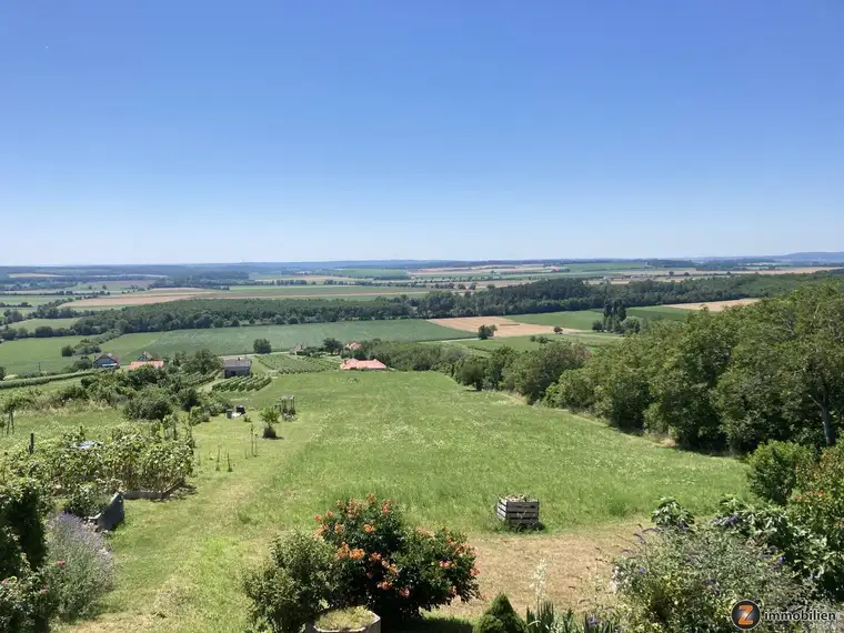 Gemütliches Kellerstöckel in herrlicher Aussichtslage !