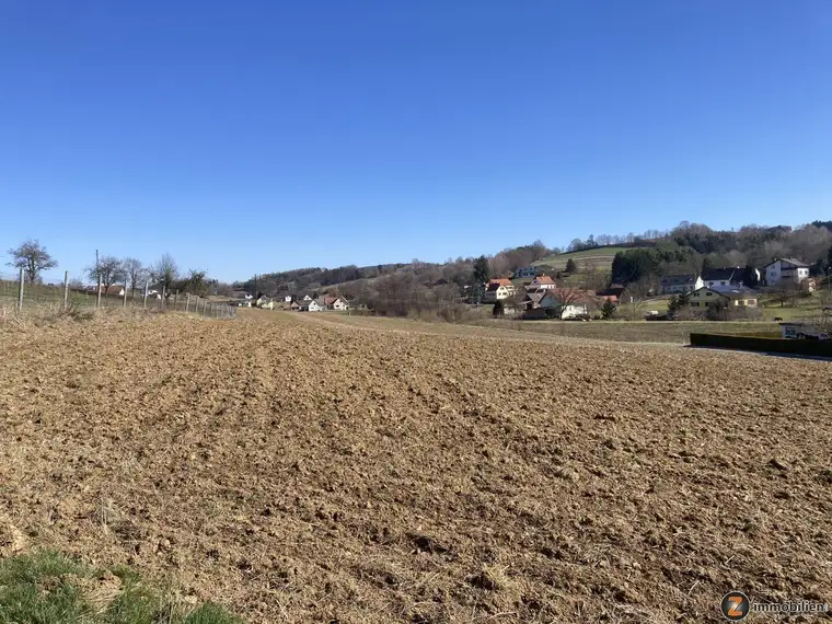 Olbendorf: Sehr schönes, sonniges Grundstück!