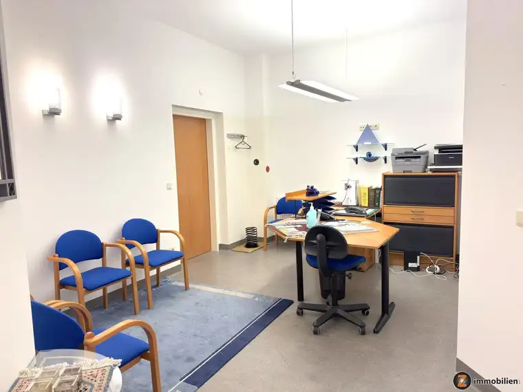 Gesundheitszentrum Oberwart: Großzügige Arztpraxis/Büroräumlichkeiten