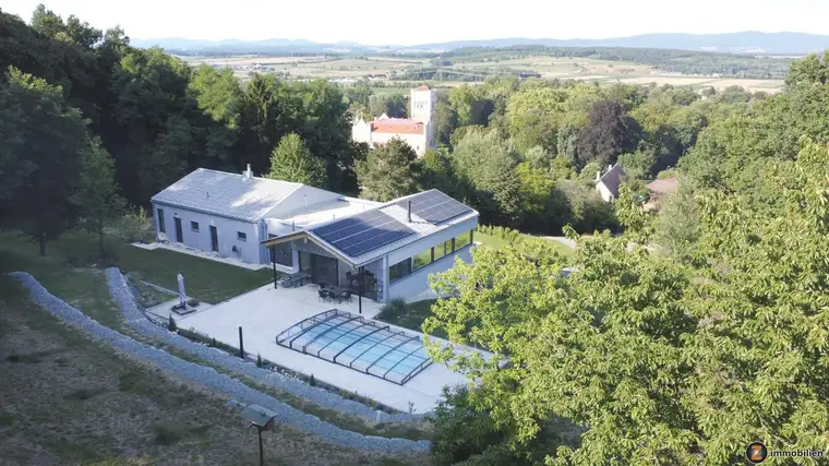 Exklusives Haus mit Schlossblick in traumhafter Einzellage!
